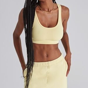 Aritzia TNA Airy AF Fleece Yellow Sports Bra